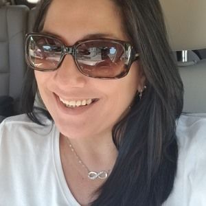 Meet your Posher, Debra